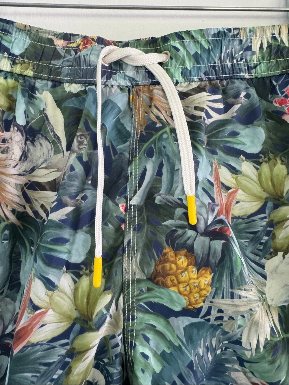 Hartford Men’s Swim Trunks. Size Medium. 16” Length.  A++ Condition!! GORGEOUS.